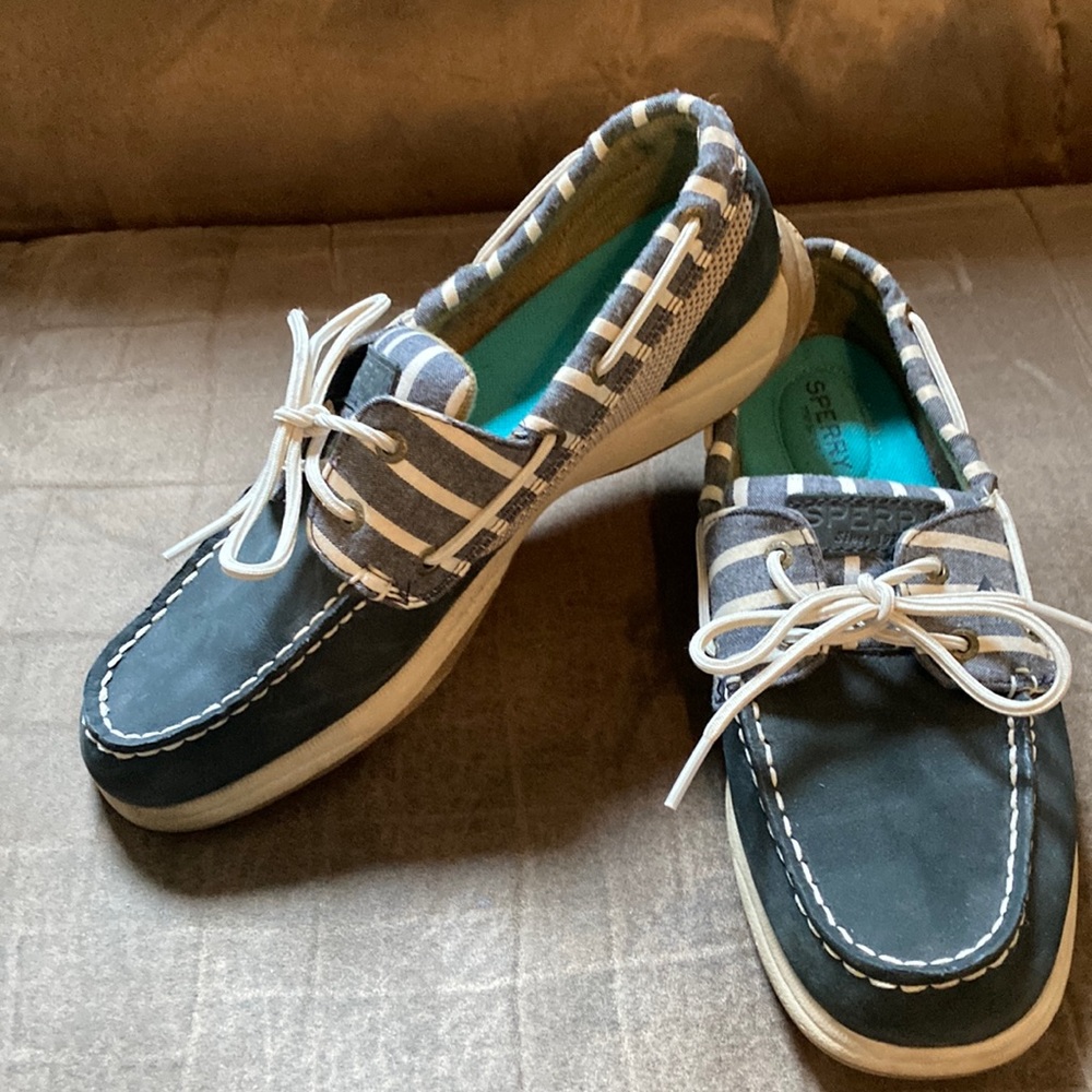 Sperry boat shoes